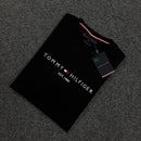 Camiseta Tommy Hilfiger Preta Masculina - Malha Egípcia