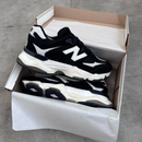 Tênis New Balance 9060